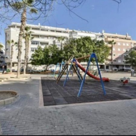 Apartamento Lola Torrevieja Zewnętrze zdjęcie