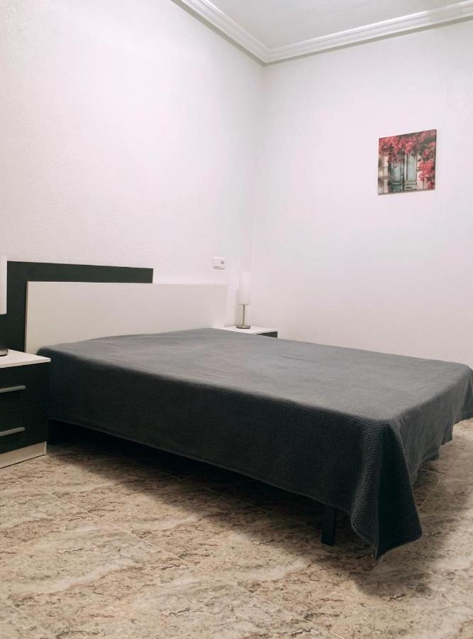 Apartamento Lola Torrevieja Zewnętrze zdjęcie