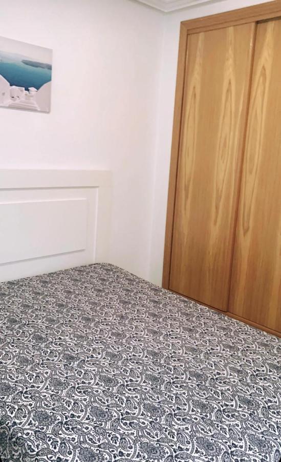 Apartamento Lola Torrevieja Zewnętrze zdjęcie
